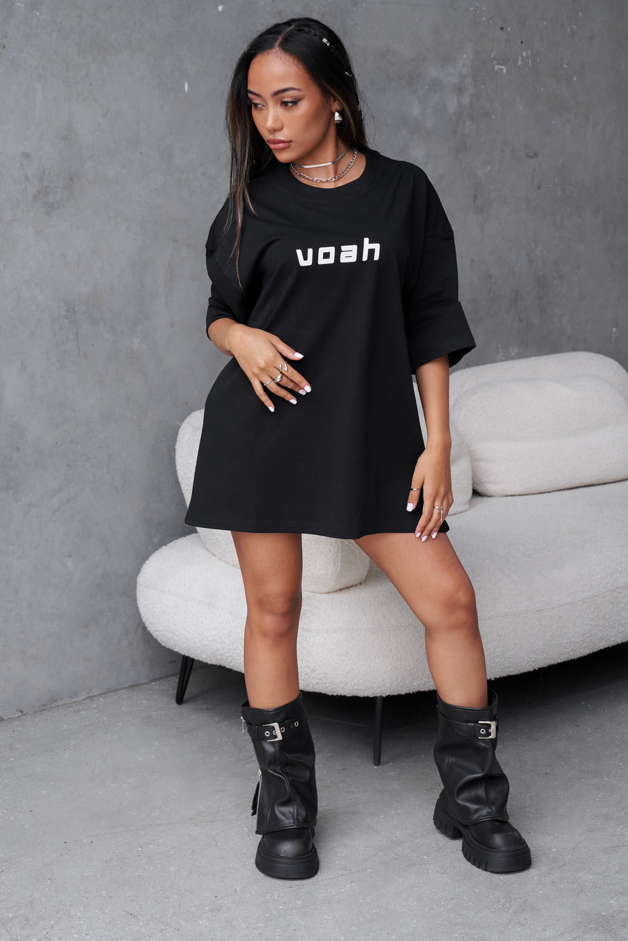 women's black t shirt dress