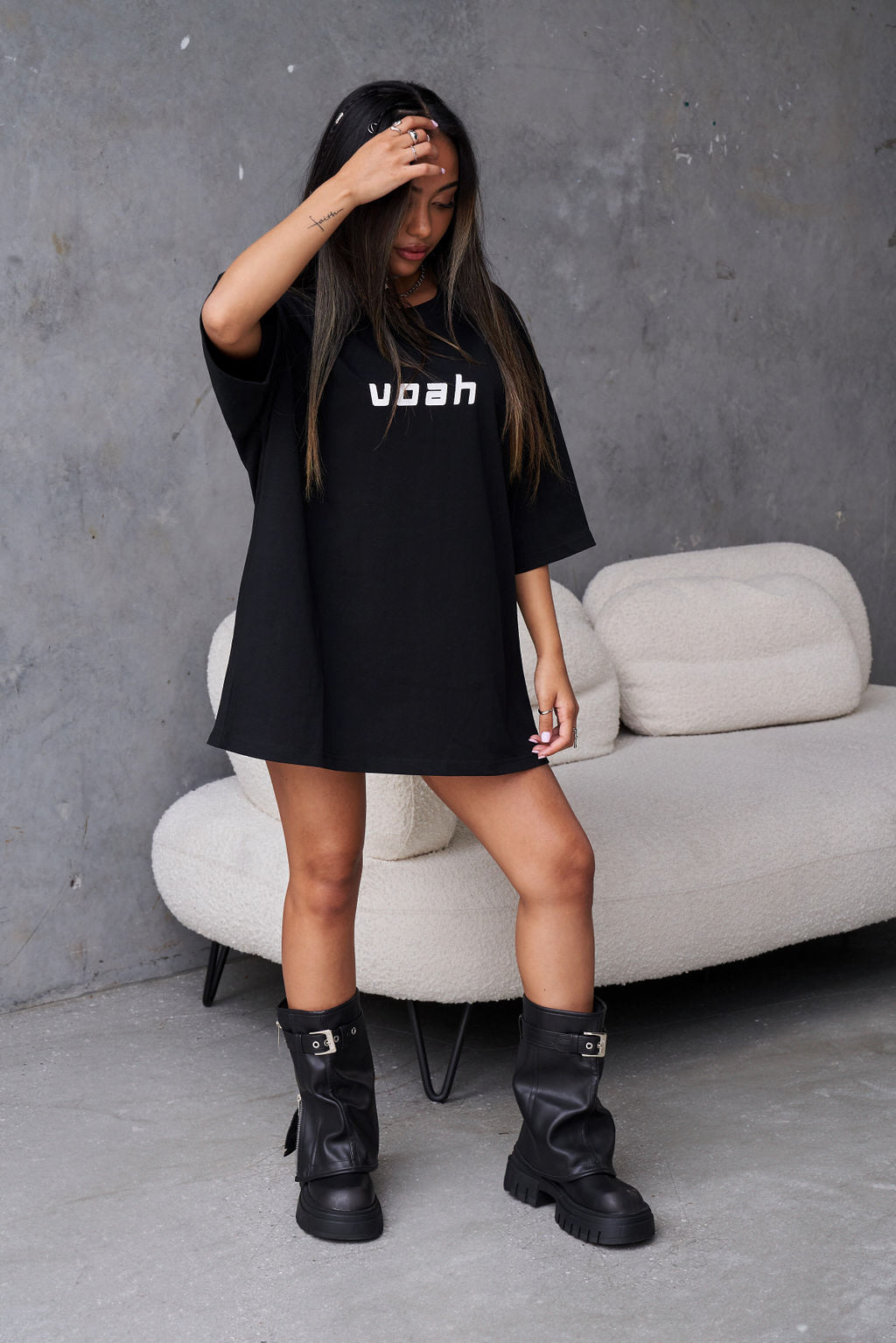 Black t shirt