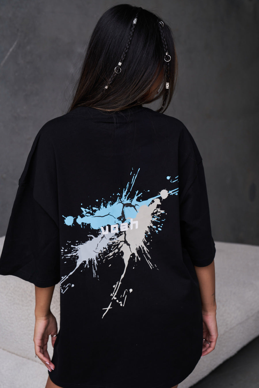 unisex black graphic T shirt